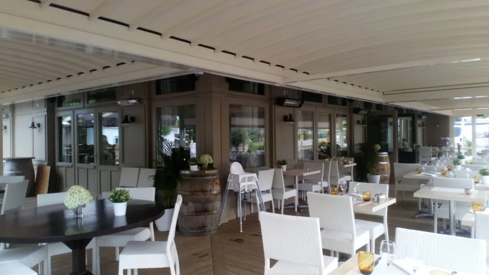 pergolas caballeros stores (4)