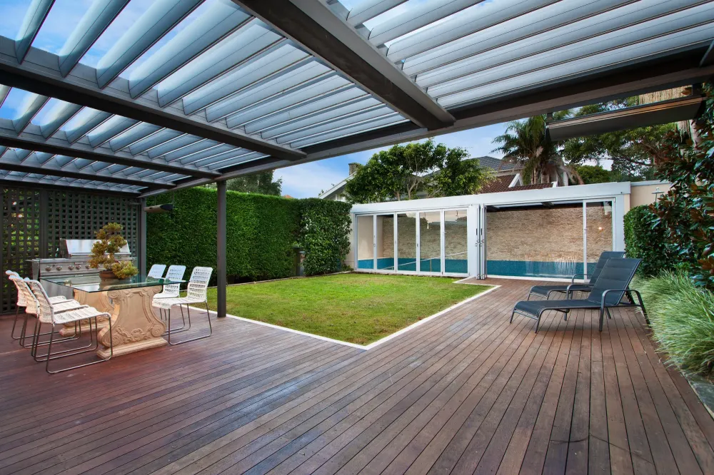 pergolas qui abrite